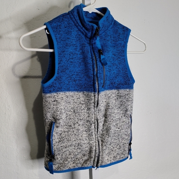 Cat & Jack Boys Blue & Gray Fleece Vest XS (4/5) - Picture 2 of 5